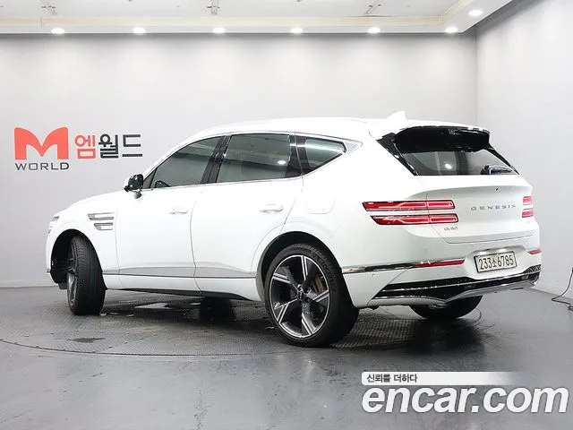 Genesis GV80 — Фото автомобиля 3