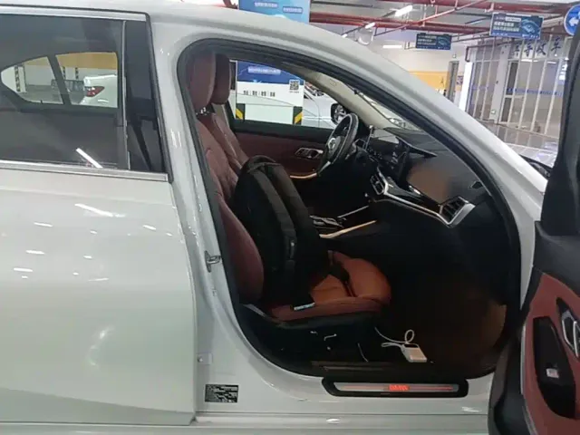 BMW i3 — Фото автомобиля 24