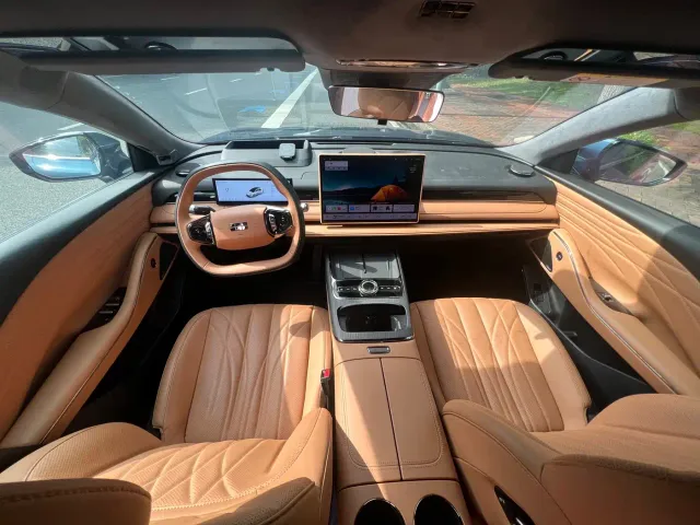 Geely Galaxy Xingyao 8 — Фото автомобиля 8