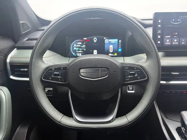 Geely Haoyue L — Фото автомобиля 14