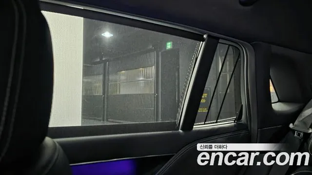 Genesis G90 Бензин 3.5 турбо AWD — Фото автомобиля 28