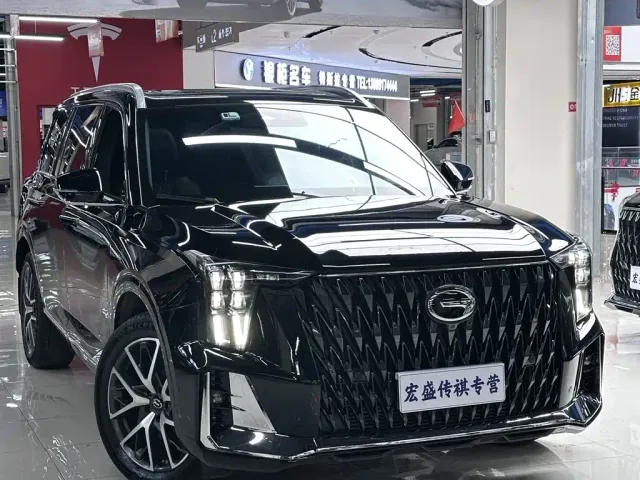 GAC Trumpchi GS8 — Фото автомобиля 5