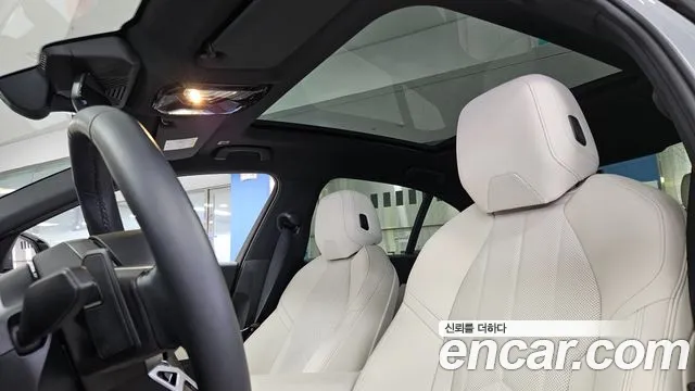 BMW 5 Series G60 — Фото автомобиля 12