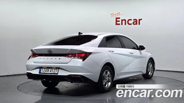 Hyundai AVANTE Avante (CN7) — Фото автомобиля 2