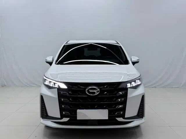 GAC Trumpchi M6 — Фото автомобиля 2