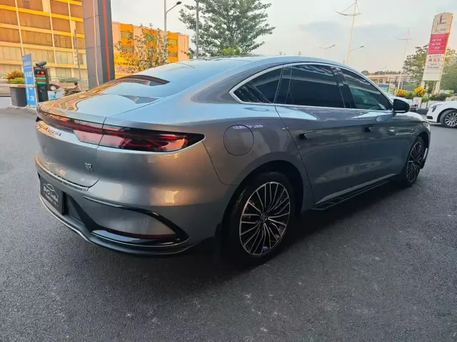 BYD Han — Фото автомобиля 13