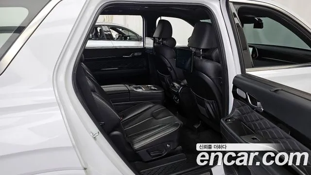 Hyundai Palisade Palisade Бензин 3.8 4WD — Фото автомобиля 12