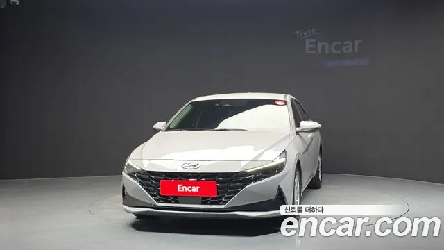 Hyundai AVANTE Avante (CN7) — Фото автомобиля 3