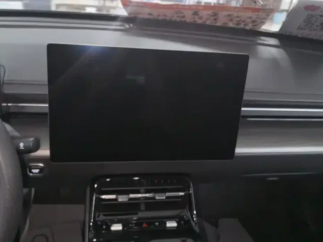 Wuling Starlight — Фото автомобиля 13
