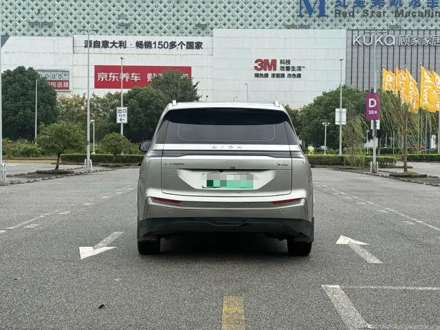 GAC Aion Y — Фото автомобиля 8
