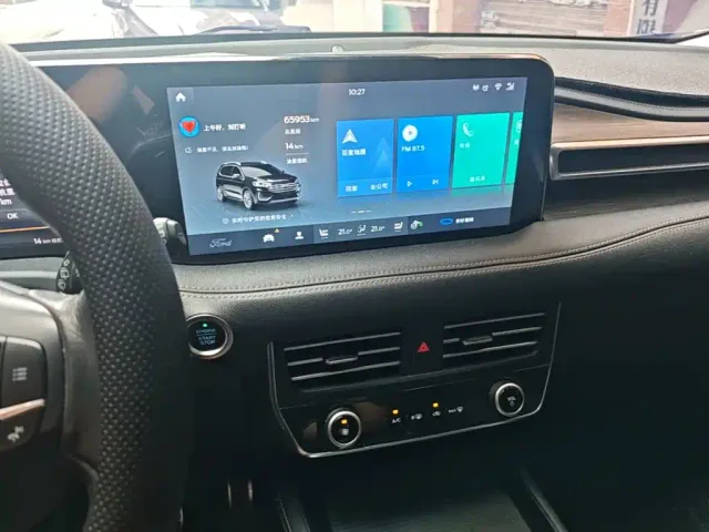 Ford Edge — Фото автомобиля 8