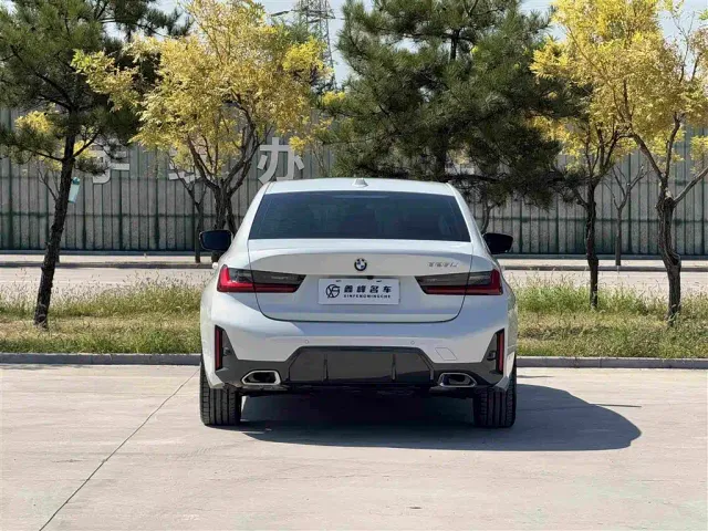 BMW 3 Series — Фото автомобиля 24