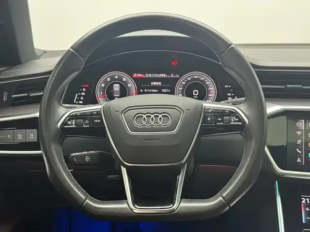 Audi Audi A6L 2022 55 TFSI quattro Premium Dynamic — Фото автомобиля 8