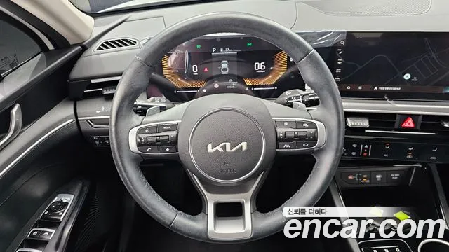 Kia K5 Generation 3 — Фото автомобиля 18