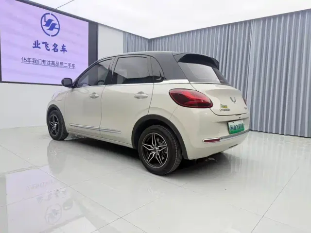 Wuling Bingo — Фото автомобиля 6
