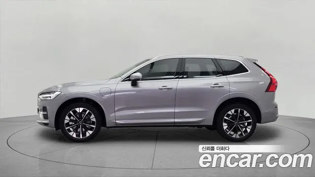 Вольво XC60 — Фото автомобиля 3