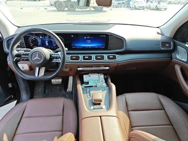 Mercedes-Benz GLS-Class — Фото автомобиля 5