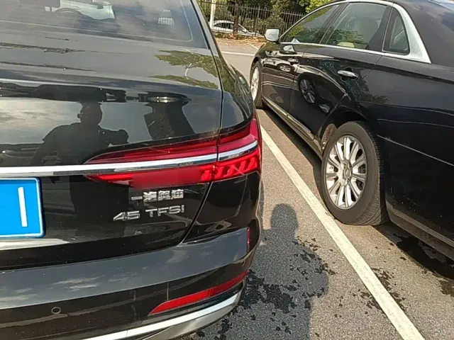 Audi A6L — Фото автомобиля 7