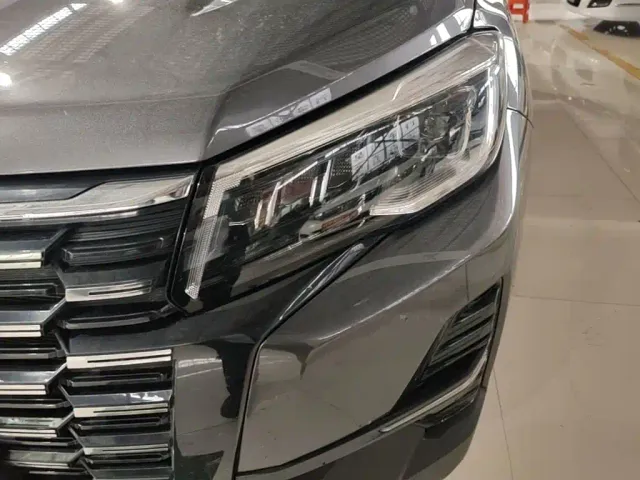 Changan CS75 — Фото автомобиля 23