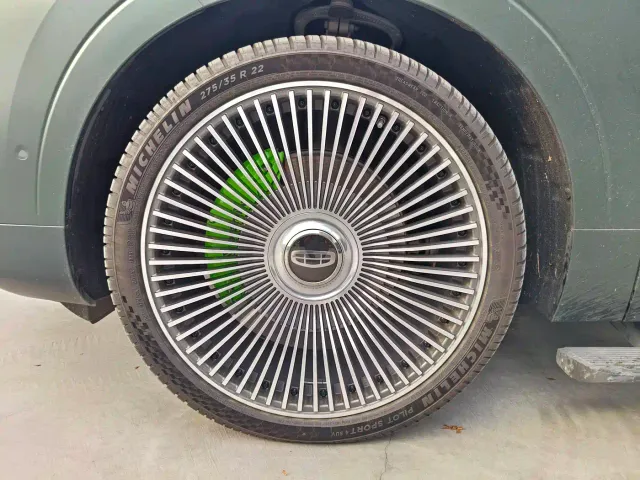 Geely Galaxy M9 — Фото автомобиля 6