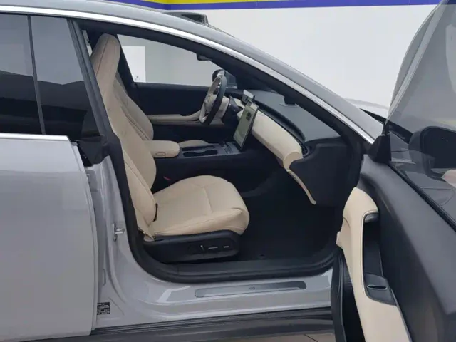 Nio ET5 Touring — Фото автомобиля 8