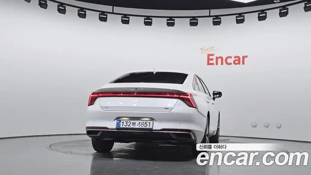 Kia K8 K8 Hybrid — Фото автомобиля 4