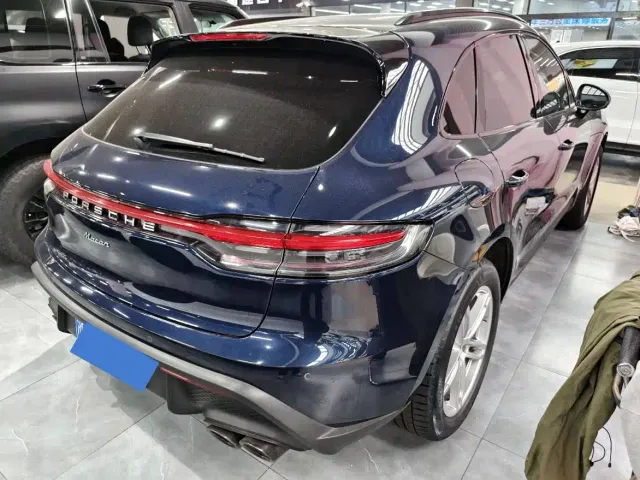 Porsche Macan — Фото автомобиля 22