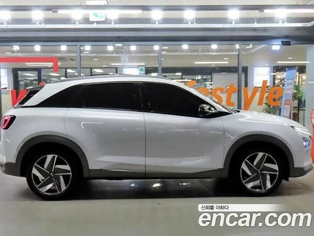 Hyundai Nexo Nexo Premium — Фото автомобиля 3