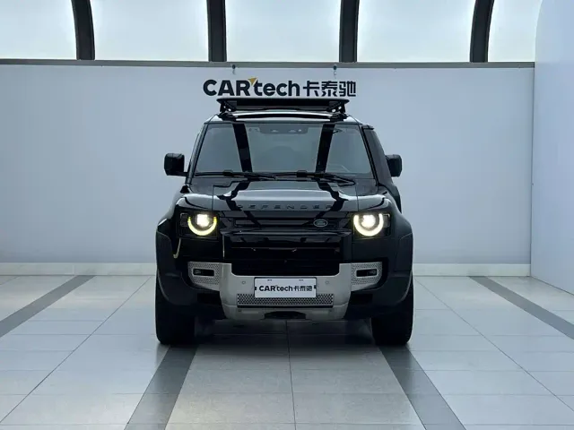 Land Rover Defender — Фото автомобиля 2