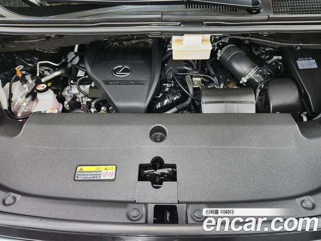 Lexus LM Generation 2 — Фото автомобиля 20