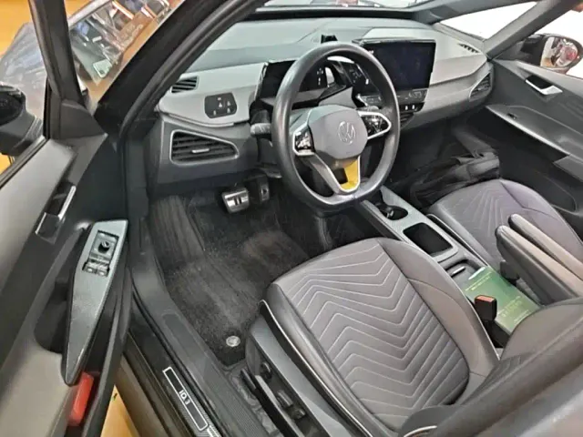 Volkswagen ID.3 — Фото автомобиля 15