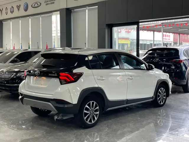 Toyota YARiS L Zhi Xuan — Фото автомобиля 17