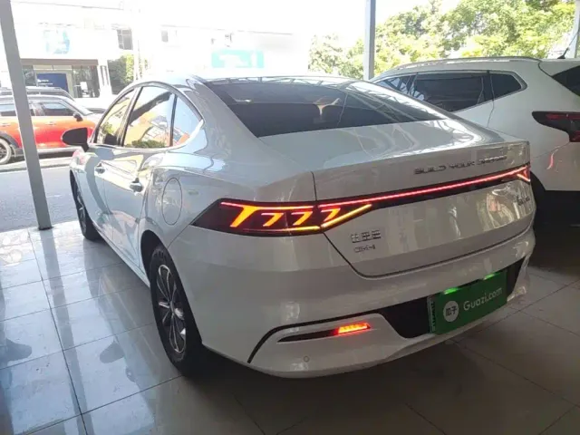 BYD Qin PLUS — Фото автомобиля 4