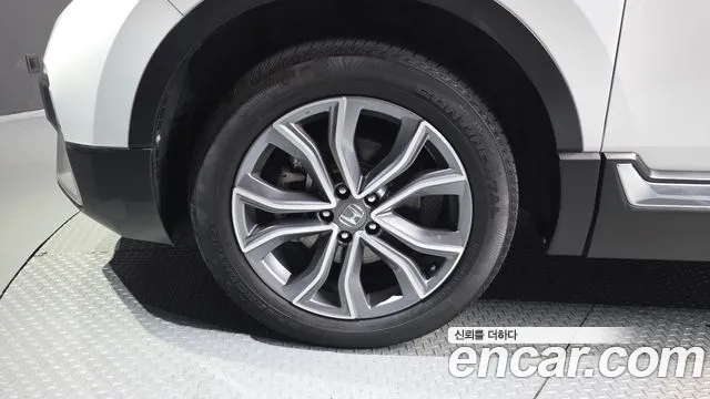 Honda CR-V Generation 5 — Фото автомобиля 5