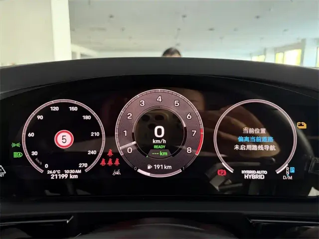 Porsche Cayenne New Energy 2024 Cayenne E-Hybrid 2.0T — Фото автомобиля 10