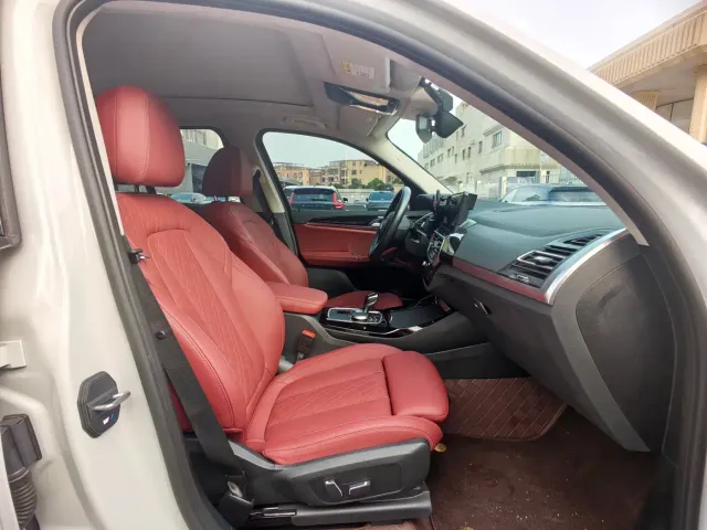 BMW X3 — Фото автомобиля 8