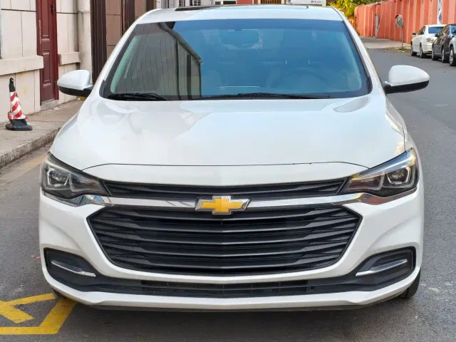 Chevrolet Monza — Фото автомобиля 2