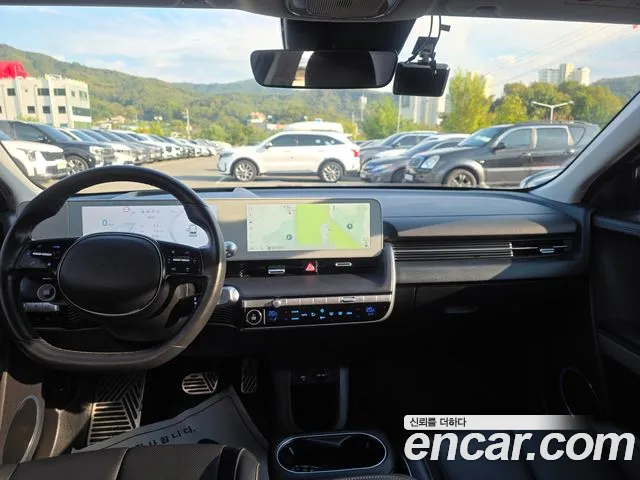 Hyundai Ioniq 5 — Фото автомобиля 11