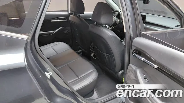 Kia Seltos Seltos Бензин 1.6 турбо 2WD — Фото автомобиля 11