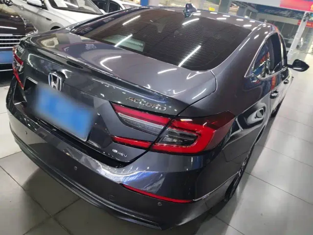 Honda Accord — Фото автомобиля 6
