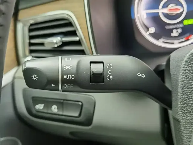 Hongqi Hongqi HS7 2022 2.0T DCT 2WD ZhiLian QiXiang Edition 5-seater — Фото автомобиля 21