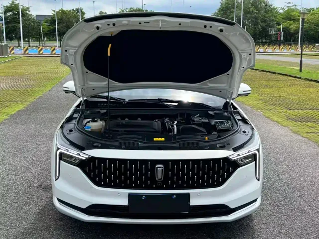 Bestune B70 — Фото автомобиля 13