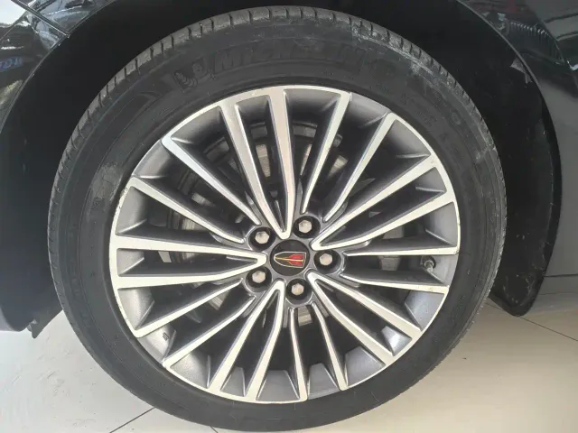 Hongqi H9 — Фото автомобиля 3