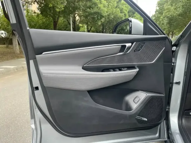 Buick E5 — Фото автомобиля 13