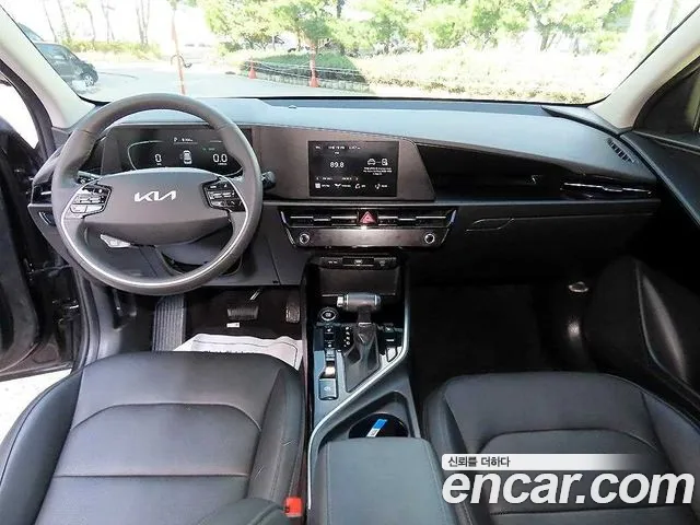 Kia Niro The All New — Фото автомобиля 7