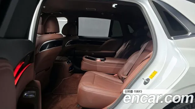 Genesis G90 — Фото автомобиля 12