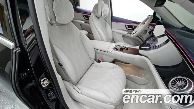 Mercedes-Benz EQS — Фото автомобиля 23