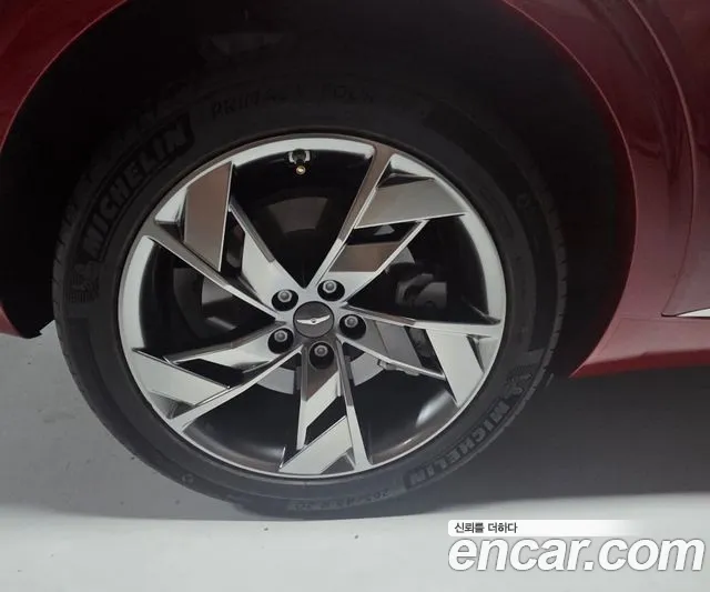 Genesis GV70 Electrified — Фото автомобиля 5