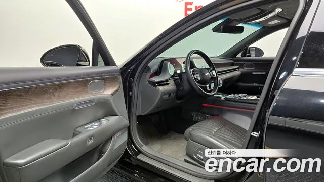 Genesis G90 Бензин 3.5 турбо AWD — Фото автомобиля 10