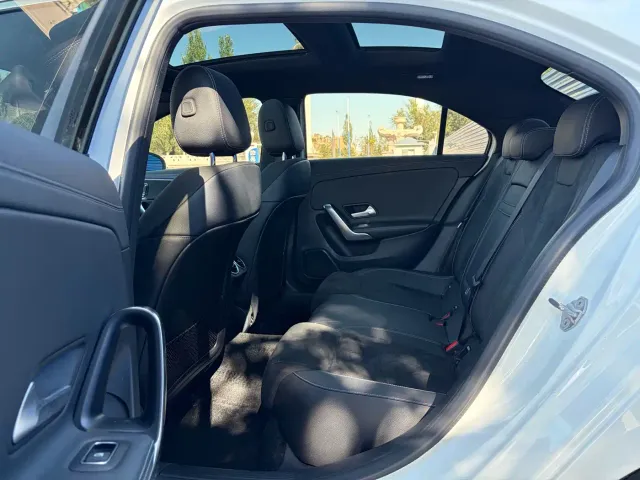 Mercedes-Benz A-Class — Фото автомобиля 7